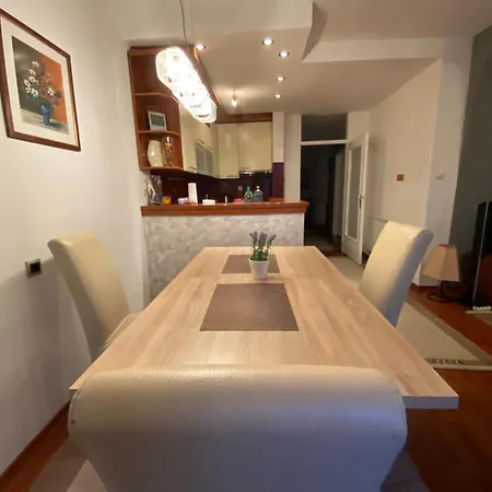 Apartman Asja Apartment *