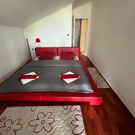 Apartment Apartman Asja